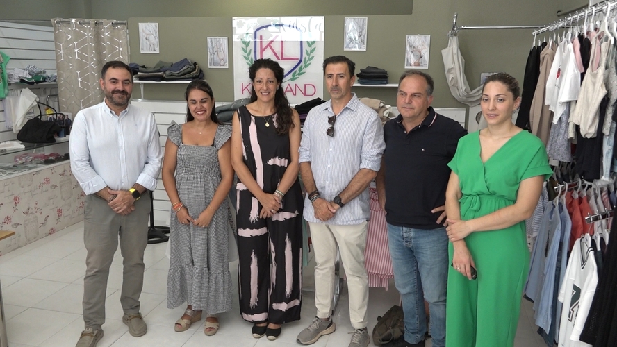 Baeza inaugura la XII Fiesta del Stock para impulsar el comercio local