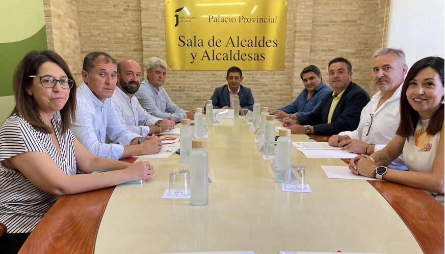 Diputación suscribe convenios con las ADRs de la provincia para el desarrollo de planes comarcales de cultura y deportes