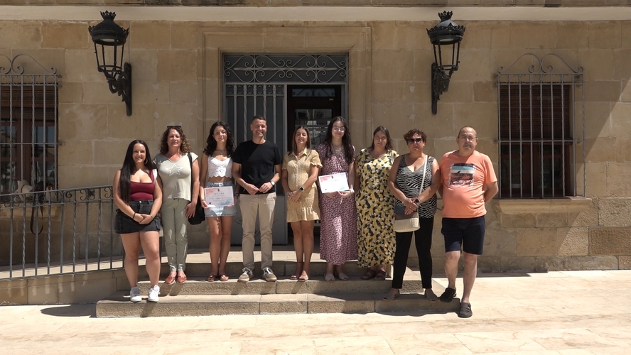 Reconocimiento a la excelencia académica: Torreperogil premia a sus mejores expedientes de Bachillerato