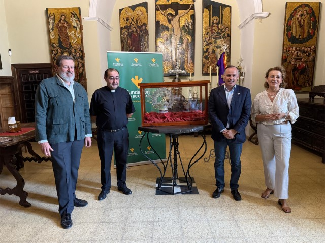 Culmina la restauración de las coronas de la Virgen del Alcázar y del Niño Jesús de Baeza