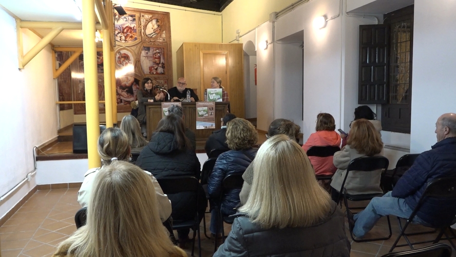 Diálogo entre arte y letras: presentado en Baeza «Dos miradas a los paisajes de Jaén»