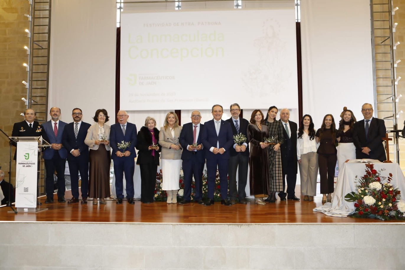 La celebración de la Inmaculada Concepción reúne a más de 200 farmacéuticos en Baeza
