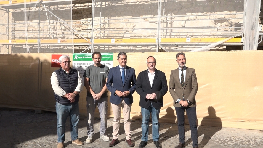 La Junta de Andalucía impulsa la restauración del lienzo de la muralla de la Puerta de Úbeda en Baeza