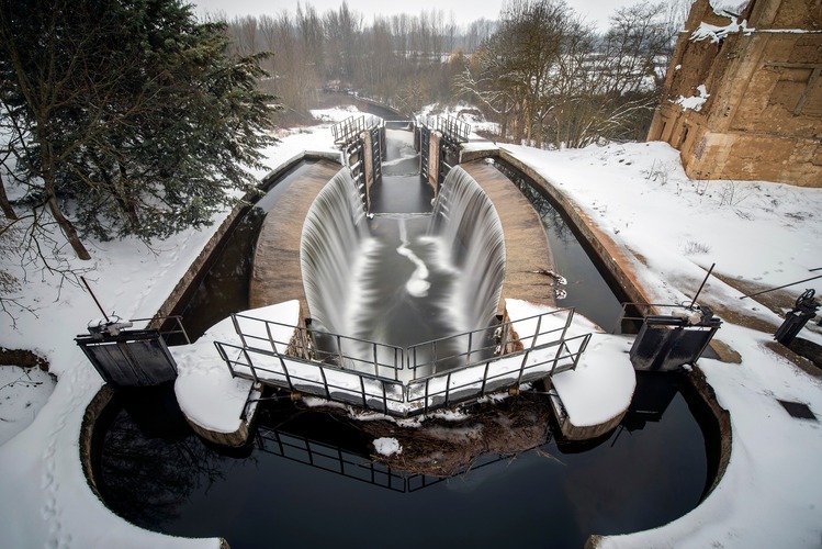 Segundo premio El frio camino a la ciudad Alejandro Nicolas Perez