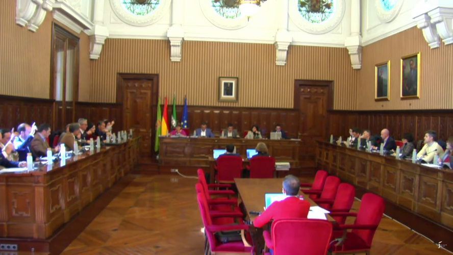 El pleno de la Diputación de Jaén aprueba un presupuesto de 397,5 millones de euros para 2026