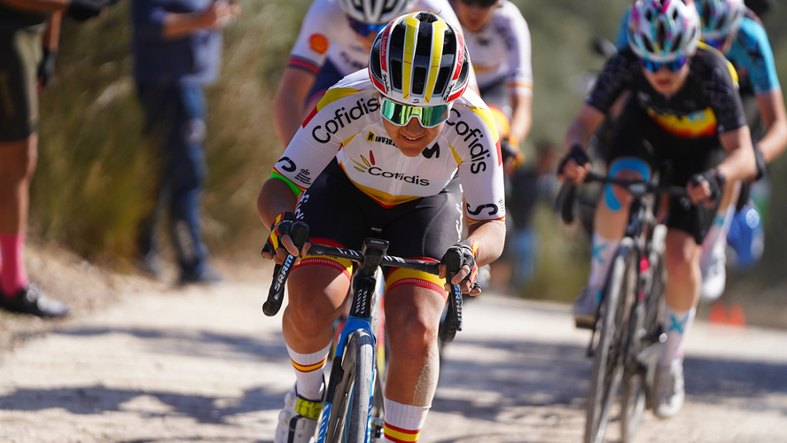 Dos superpotencias de las clásicas debutarán en la Clásica Jaén Paraíso Interior 3 La campeona del mundo juvenil Paula Ostiz fue una de las grandes protagonistas de la primera edicion de la Copa de las Naciones UCI Jaen Paraiso Interior