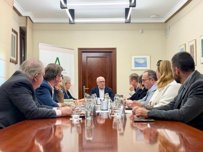 El Gobierno andaluz analiza el avance de las infraestructuras clave en Jaén bajo el Plan Andalucía Actúa