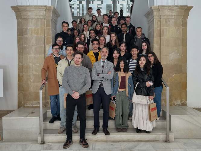 Recepción en el Ayuntamiento a estudiantes Erasmus de la UJA