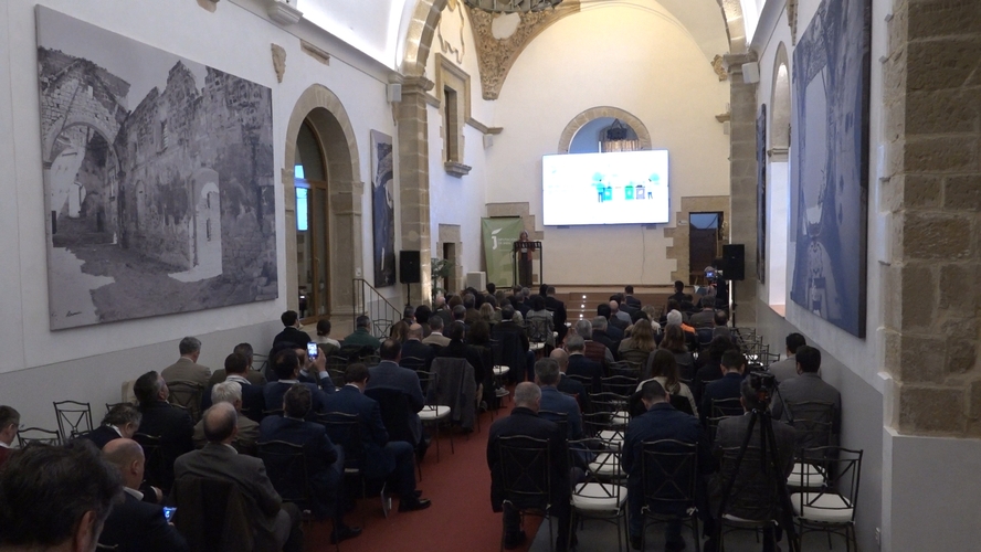 Más de 180 profesionales analizan en Úbeda los retos de la gestión de residuos y la transición ecológica en la provincia