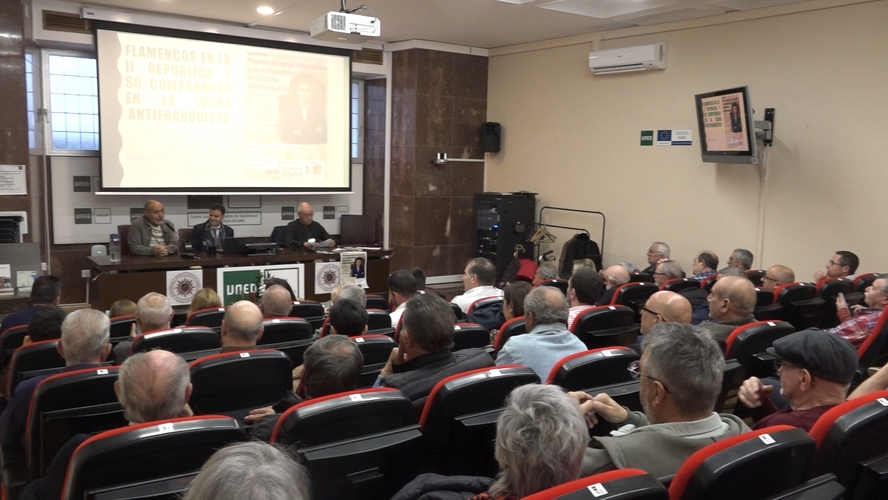 Juan Pinilla rescata en Ubeda la memoria politica y el compromiso social de la historia del flamenco 1.30.1