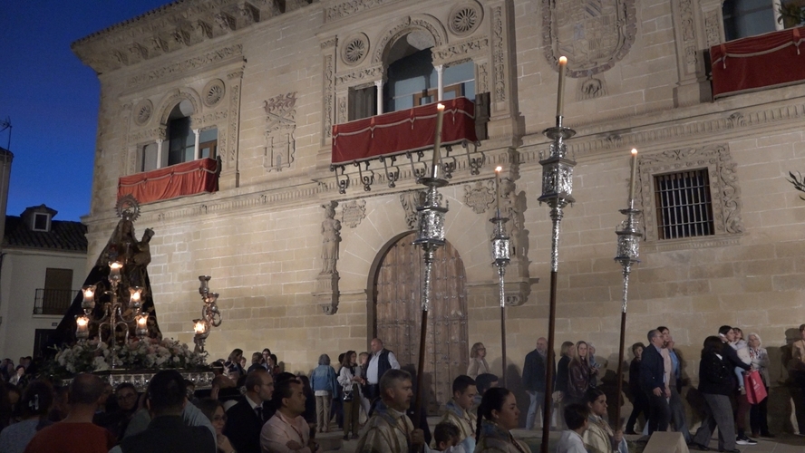 Multitudinario traslado de la Virgen del Alcázar  hasta San Pablo en el marco de la Misión Pascual previa a su Coronación Canónica y Pontificia