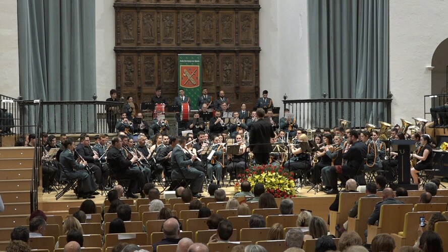 El auditorio del Hospital de Santiago de Ubeda acoge la X Muestra de Musica Castrense organizada por HABECU 1