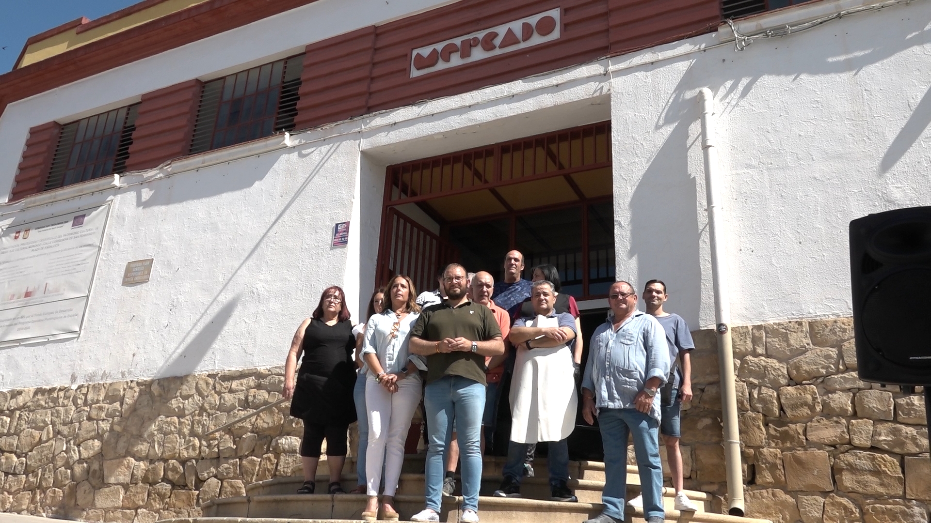 Fernando Navas reclama soluciones para el Mercado de Abastos y critica la gestion municipal 1.104.1
