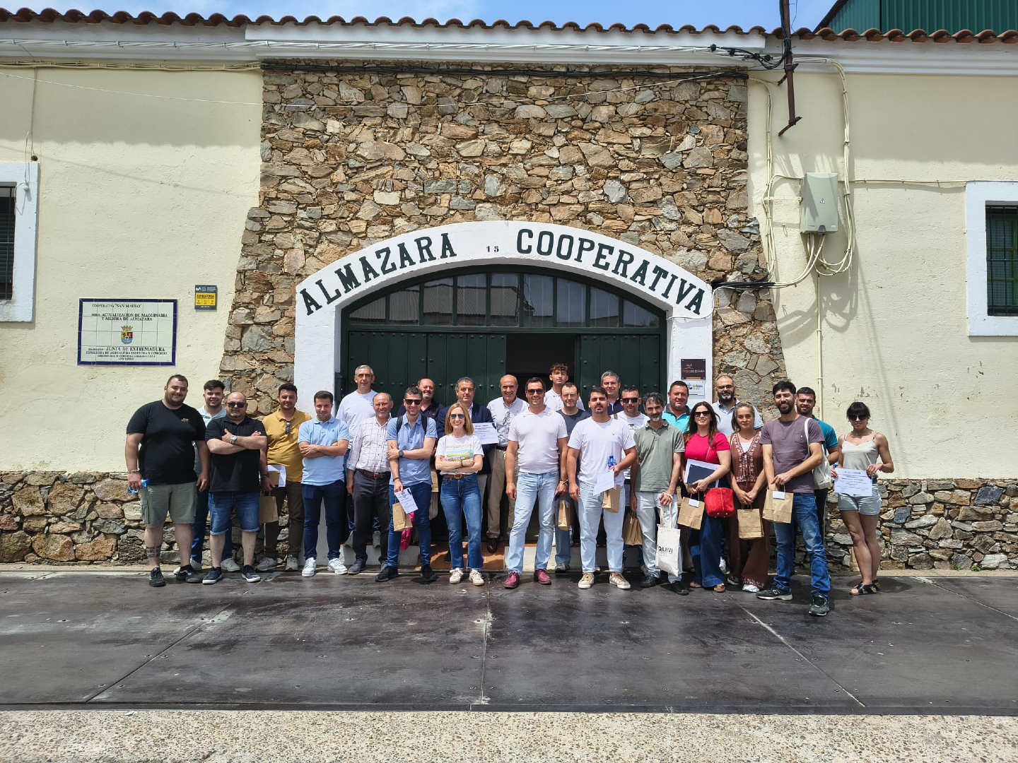 Finaliza con éxito una nueva edición del Curso de Mantenimiento y Optimización de Almazaras, en Almendral, Badajoz