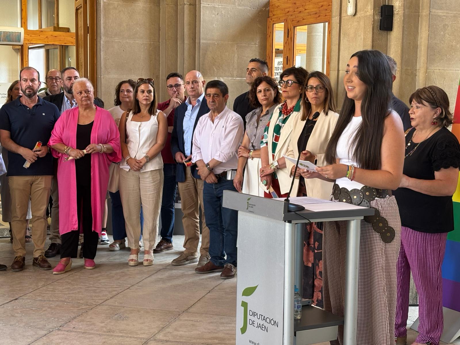La Diputacion de Jaen celebra el Dia Internacional del Orgullo LGTBI con un acto festivo y reivindicativo