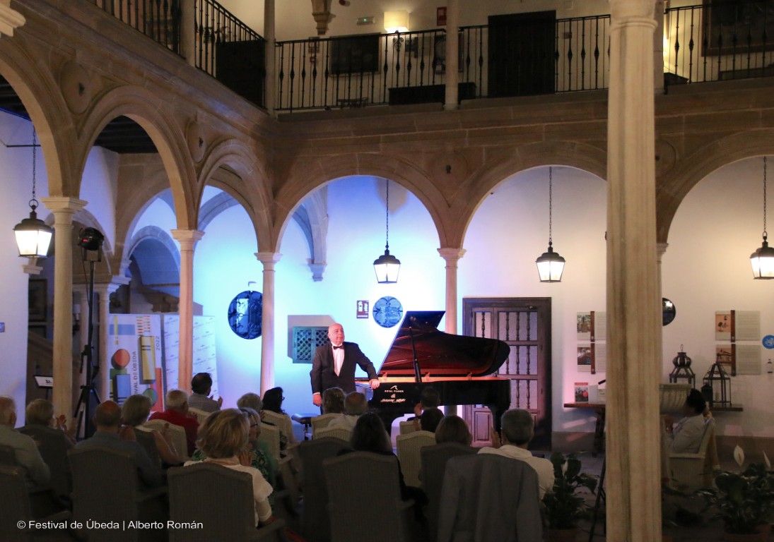 Munoz Canivano Festival de Ubeda Medium