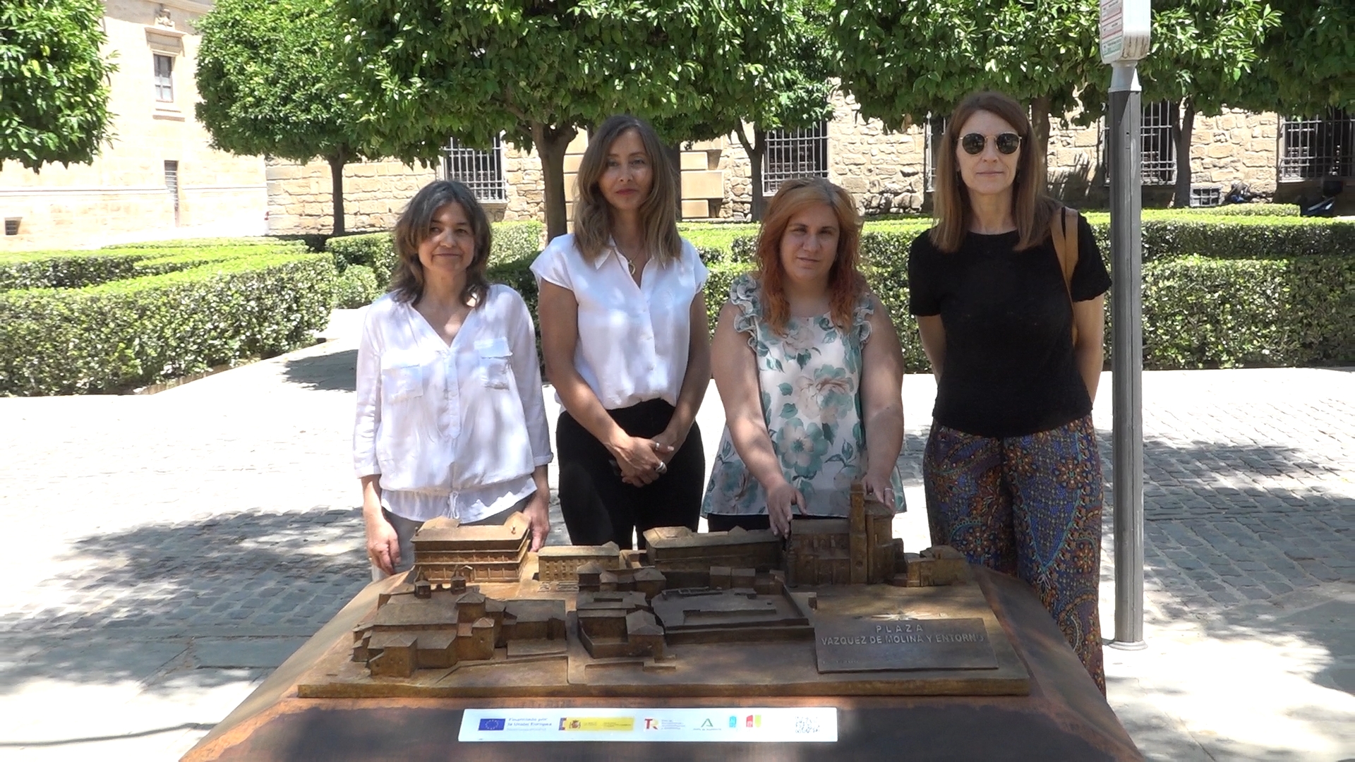 Una maqueta tactil acerca el patrimonio de Ubeda a personas con discapacidad visual 2.22.1
