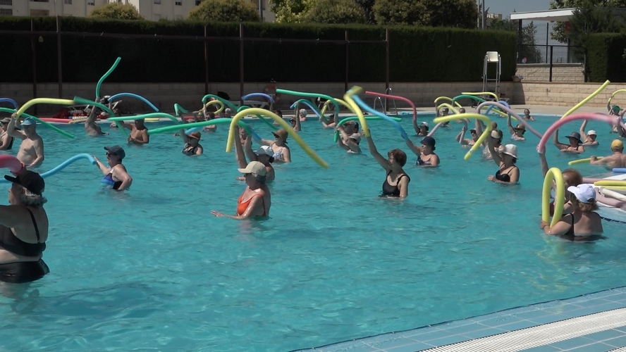 Ampliacion del horario de piscina Ubeda 1.75.1