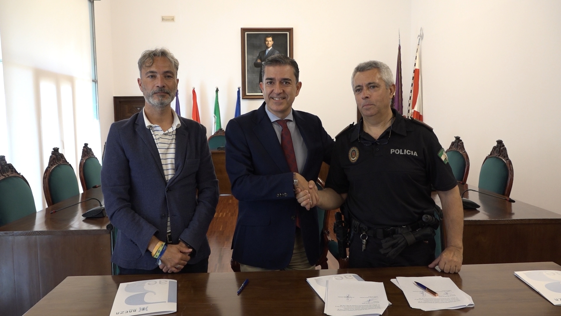 El Ayuntamiento de Baeza alcanza un acuerdo con la Policia Local para reforzar el servicio 1.63.1