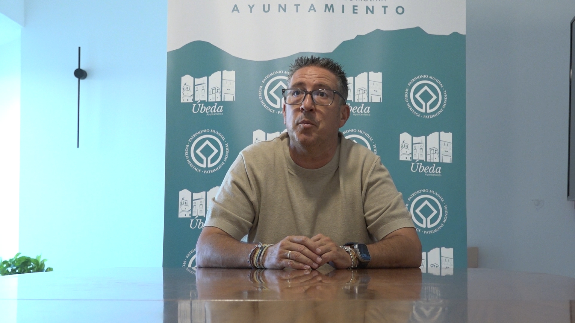 El Ayuntamiento de Ubeda pone en marcha un plan especial de limpieza y refuerza la vigilancia contra los vertidos incontrolados 2.35.1