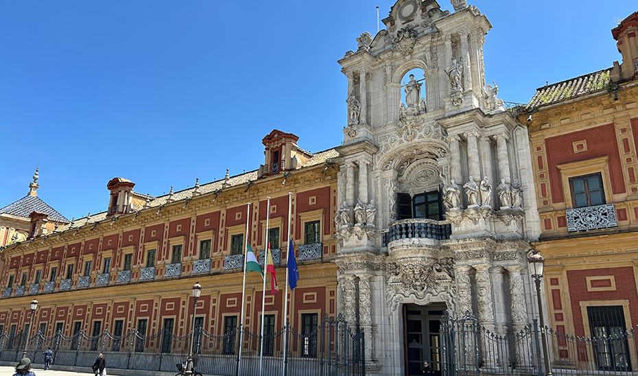 El Gobierno andaluz decreta tres dias de luto oficial por las victimas del incendio de Los Gallardos