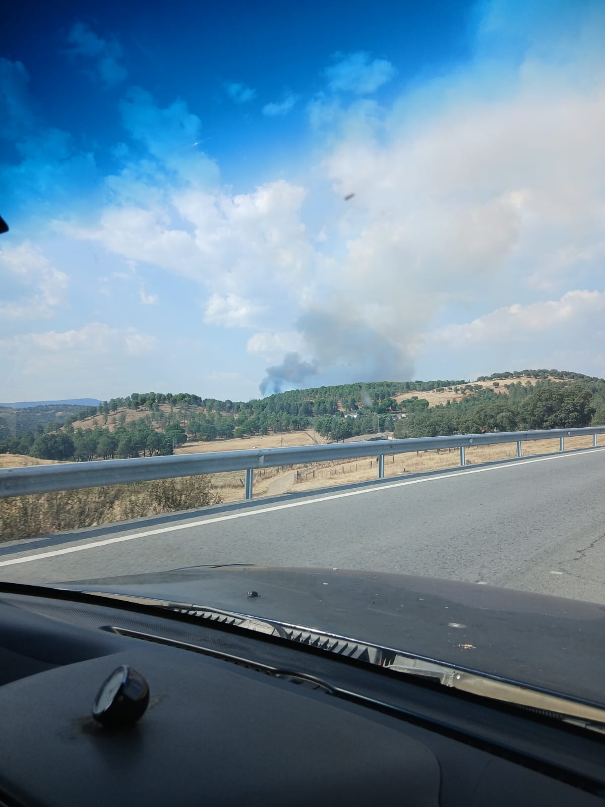 El Gobierno incluye el incendio forestal de Santa Elena entre las 13 zonas afectadas por emergencias de proteccion civil en Andalucia