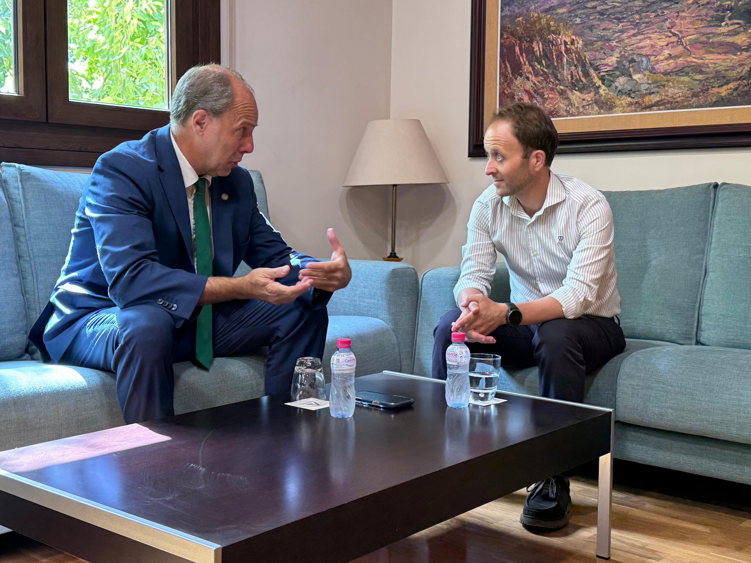 El delegado del Gobierno mantiene un primer encuentro de trabajo con el rector de la UJA scaled