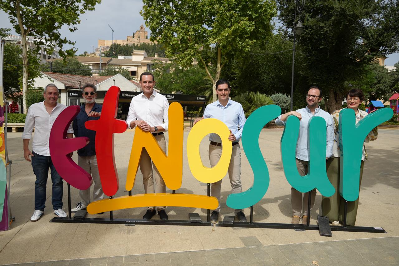 El presidente de la Diputación pone a Etnosur como ejemplo de desarrollo social, económico y turístico 3 El presidente de la Diputacion pone a Etnosur como ejemplo de desarrollo social economico y turistico