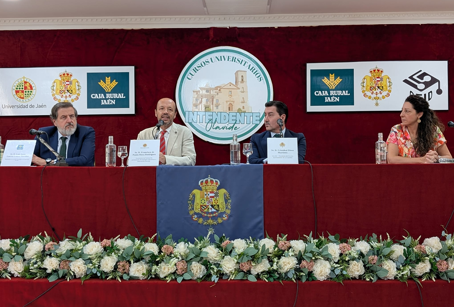 Los XXVI Cursos de Verano de la Universidad de Jaen en La Carolina consolidan la localidad como espacio de vanguardia y pensamiento critico de la Red UJA Municipios