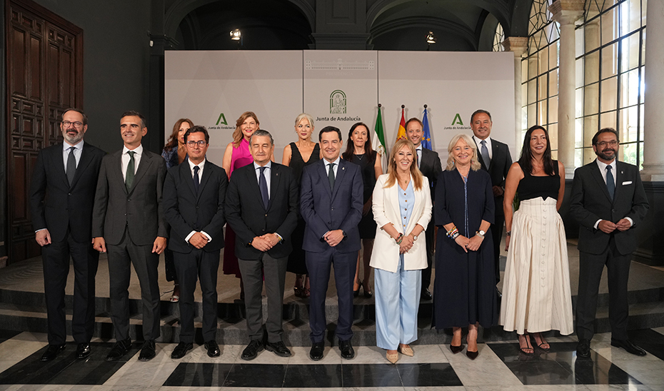 Moreno pide mantener vigente la via andaluza en cada provincia con mas dialogo rigor y empatia