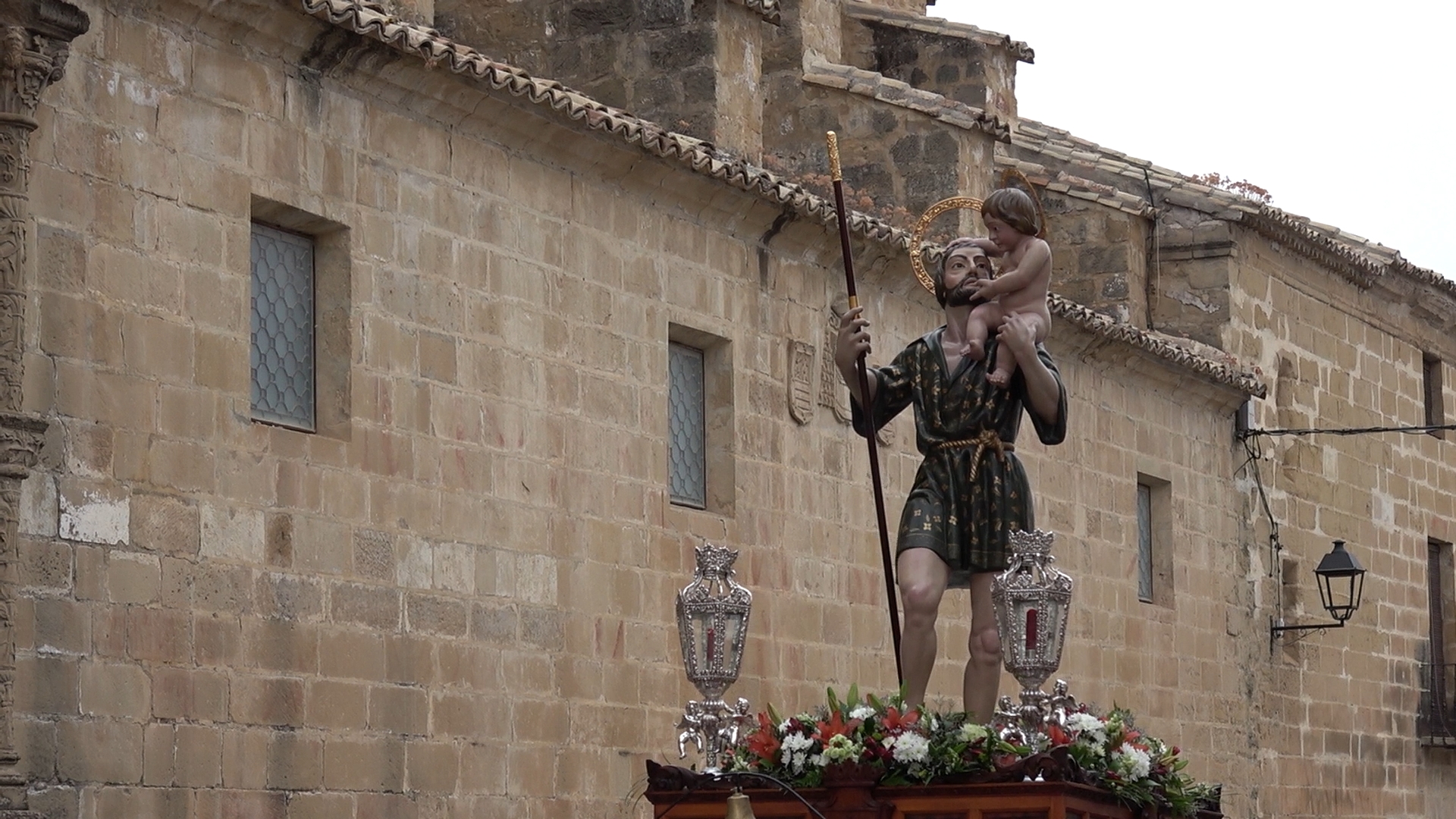 Baeza vive un intenso fin de semana en honor a San Cristóbal 2 San Cristobal 1.36.1