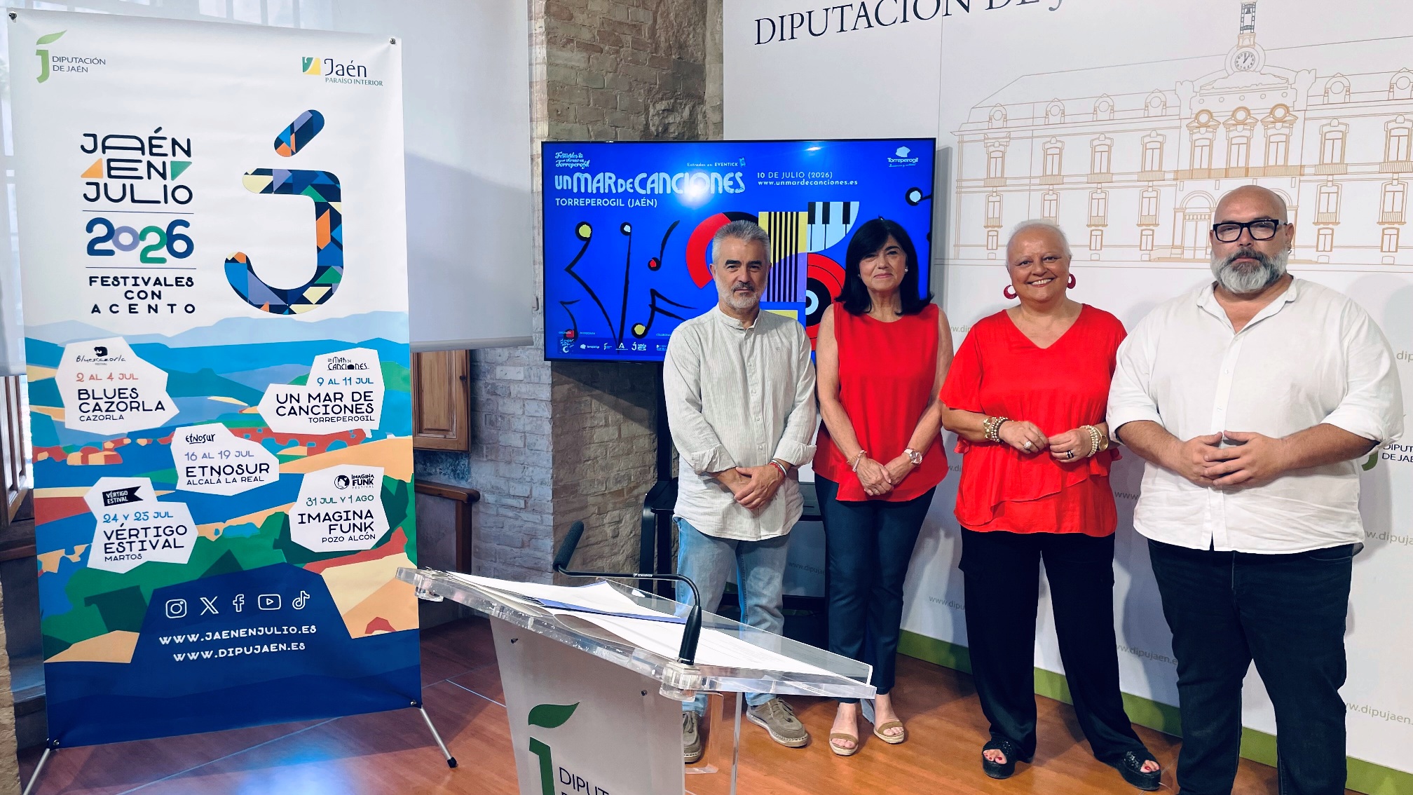 Torreperogil celebra 25 anos de Un Mar de Canciones con un cartel que recorre cuatro decadas de musica