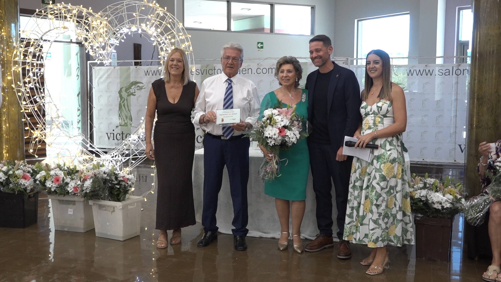 El Ayuntamiento de Torreperogil rinde homenaje a las parejas que cumplen 50 anos de union 2.238.1